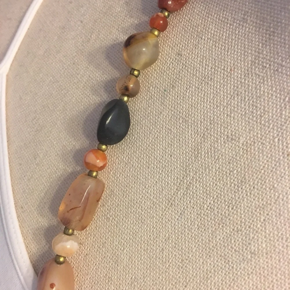 Vintage 80s genuine polished agate necklace
